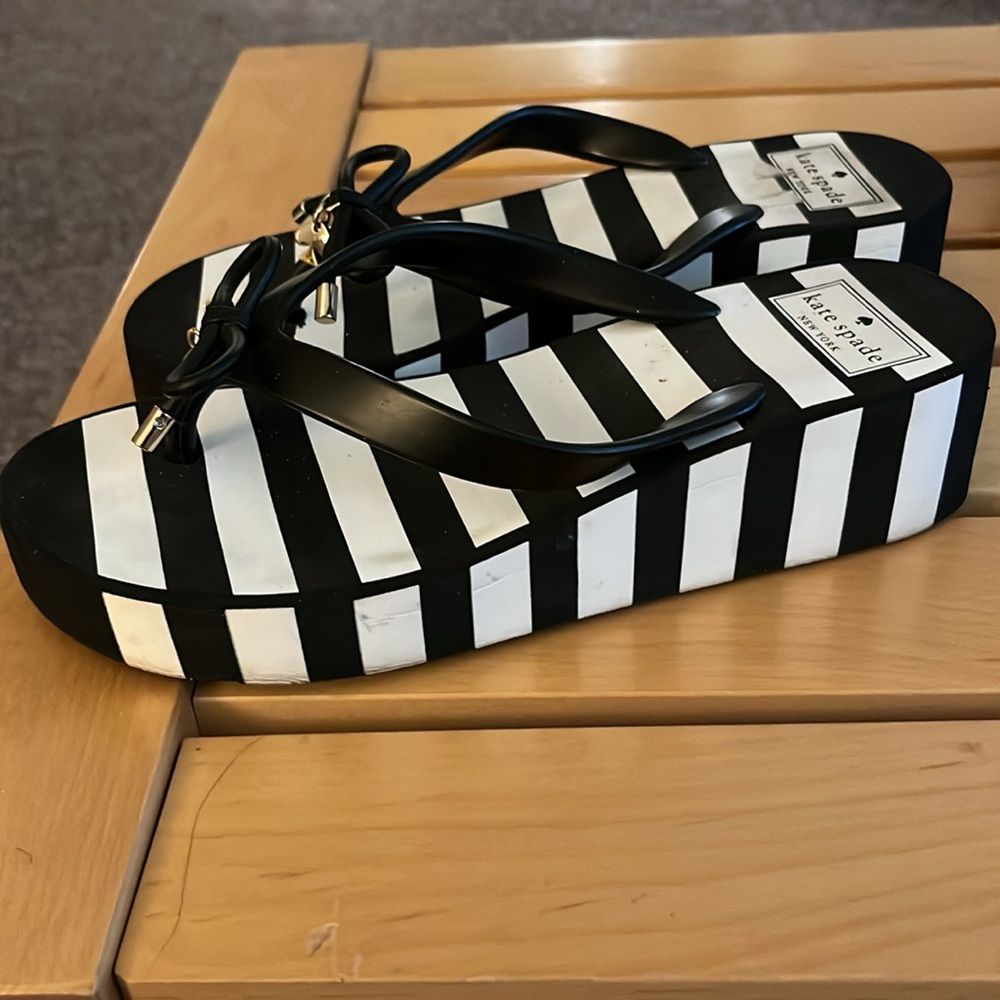 Kate Spade Sandals - Picture 2 of 4